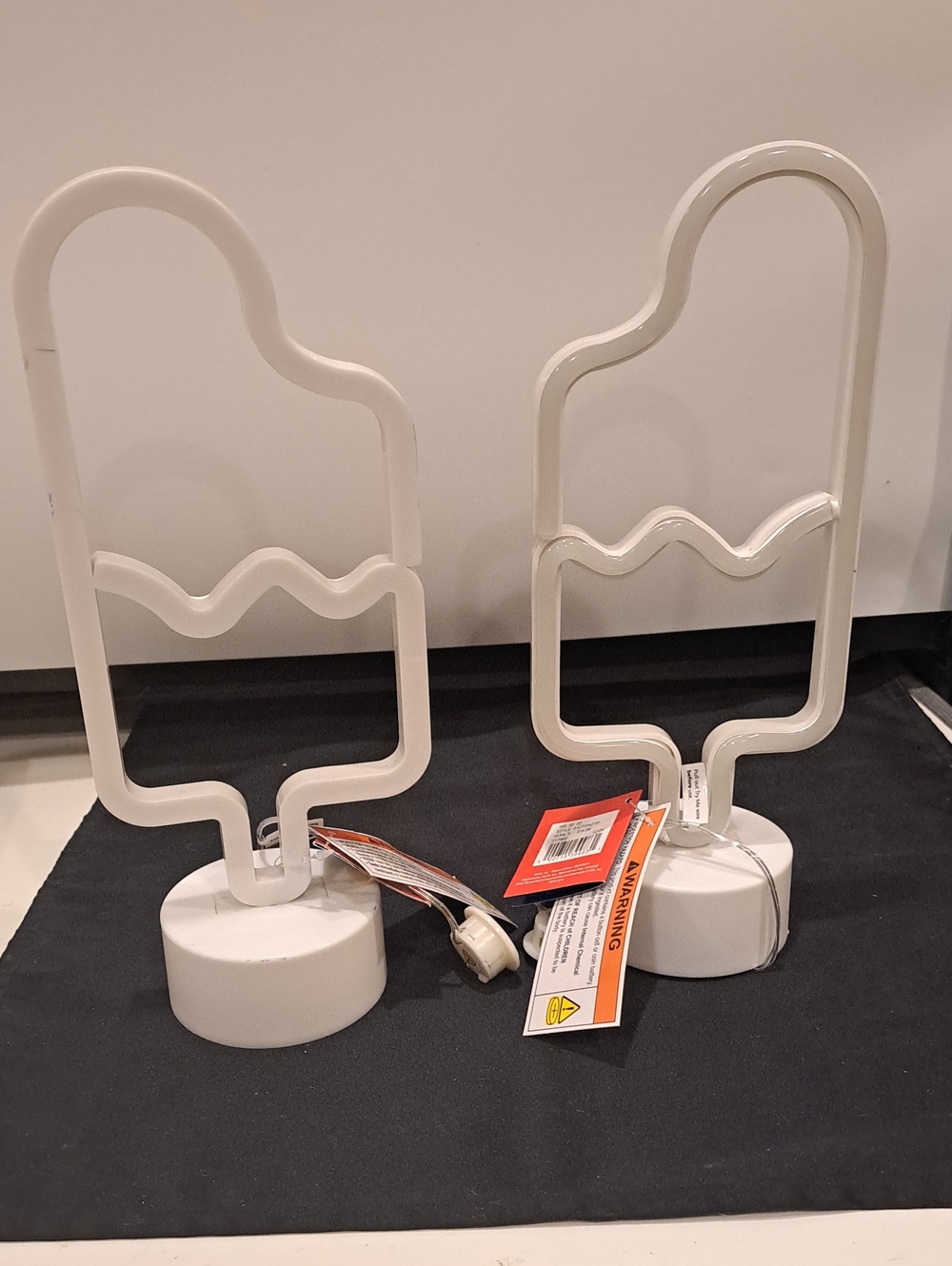 Lot 2 Nwt. LED Lights W/6 Hour Timer Cactus Shape?